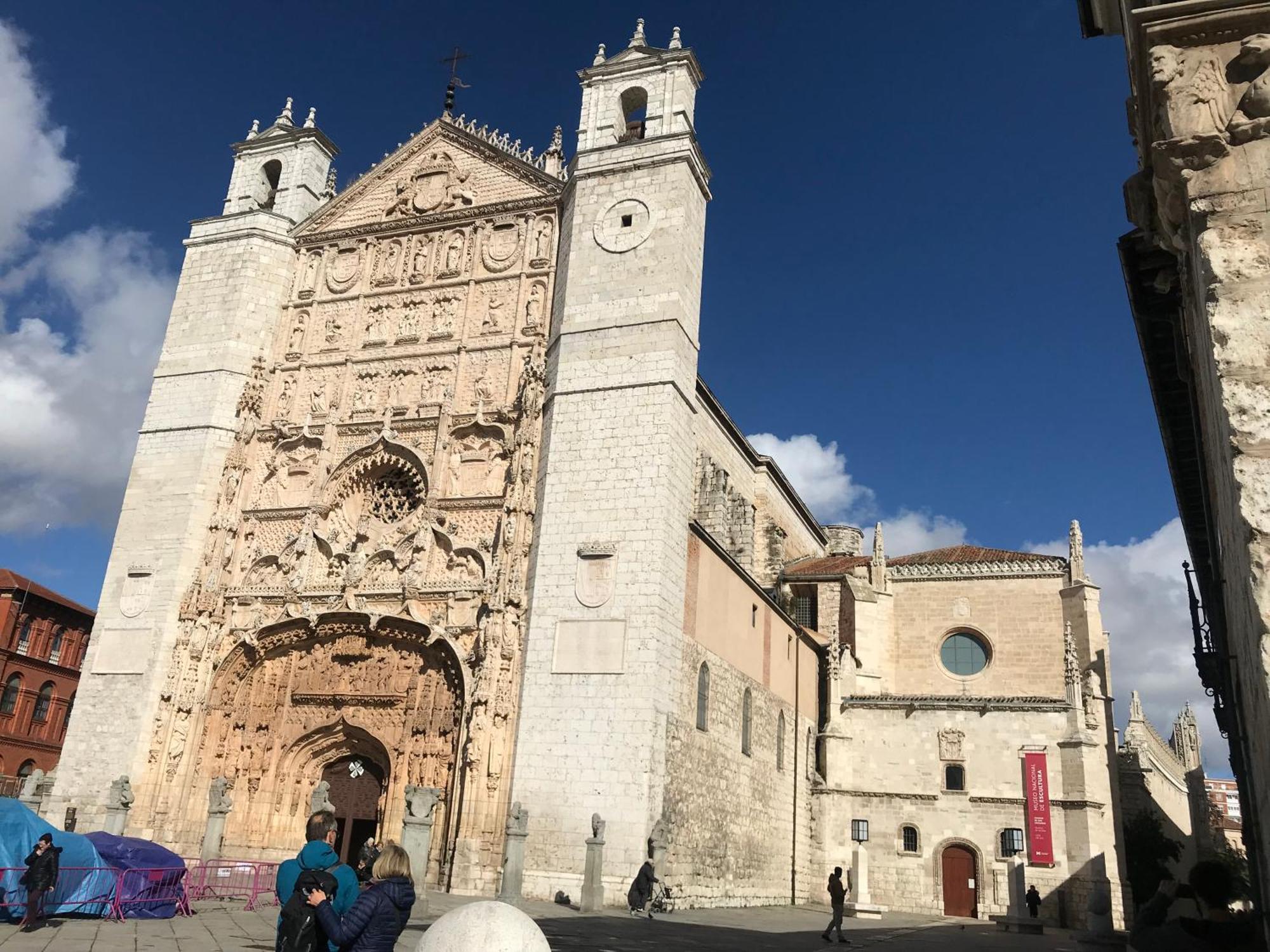 Espacios Blanco Plaza Del Viejo Coso 바야돌리드 외부 사진